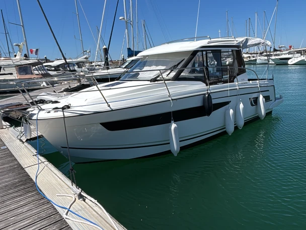 Jeanneau Merry Fisher 895 a louer à Pornichet