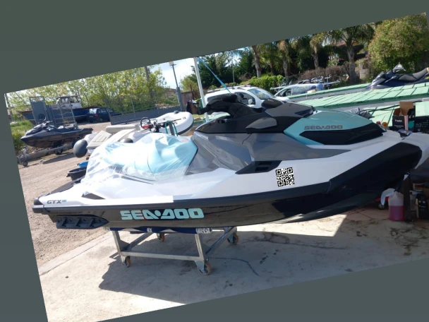 Location bateau Scauri pas cher GTI 130