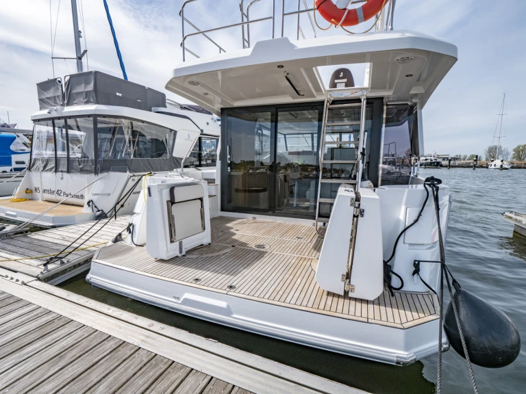 Location à Kröslin - Bénéteau Swift Trawler 35 sur SamBoat