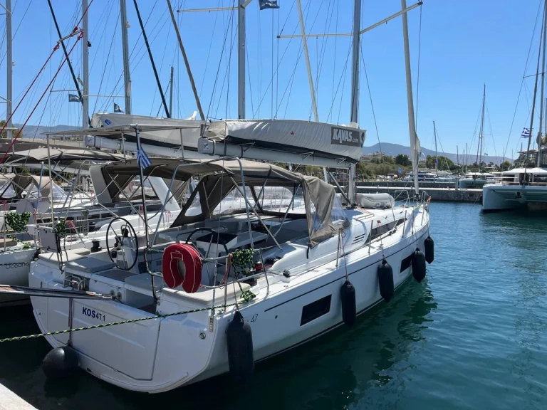 Location bateau Bénéteau Oceanis 47 - 5 cab. à Álimos sur Samboat