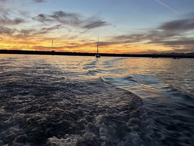 Location bateau Sea Ray Sundancer à Comté de Los Angeles sur Samboat