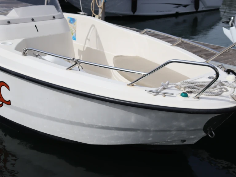 Location à Port de Sète - Quicksilver Activ 455 Open sur SamBoat