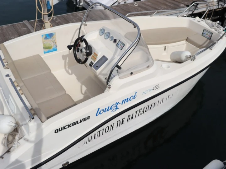 Location Bateau à moteur à Port de Sète - Quicksilver Activ 455 Open