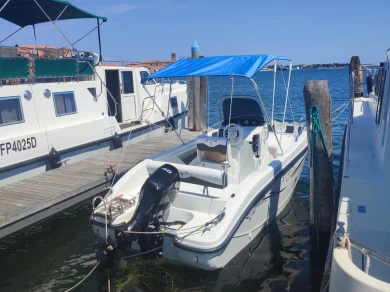 Motorboat hire in Chioggia - Trimarchi 57pro