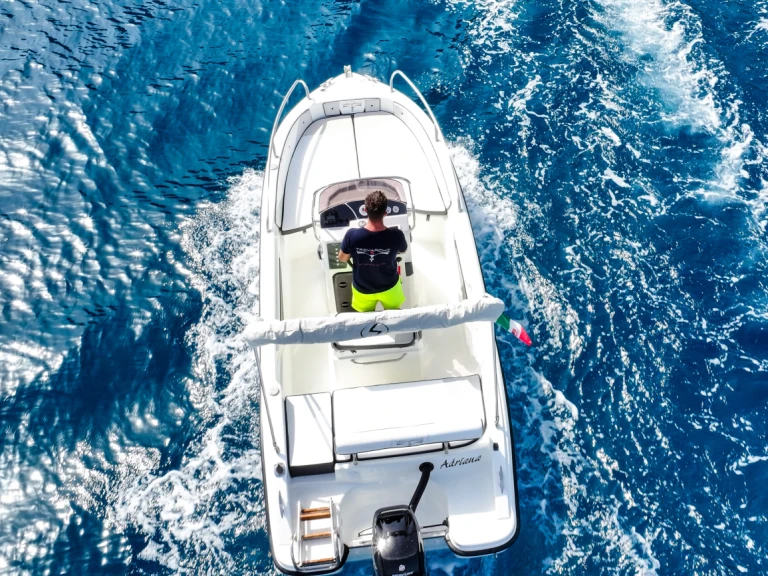Louer Bateau à moteur avec ou sans skipper Trimarchi à Chioggia