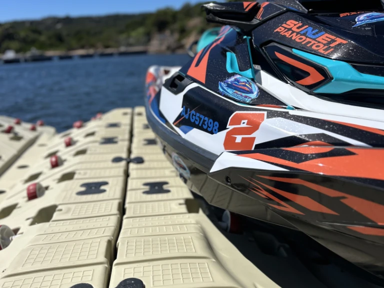 Location bateau Sea-Doo Gtx pro 130 à Pianottoli-Caldarello sur Samboat