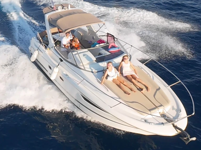 Location bateau Jeanneau Leader 8 à Mandelieu-la-Napoule sur Samboat