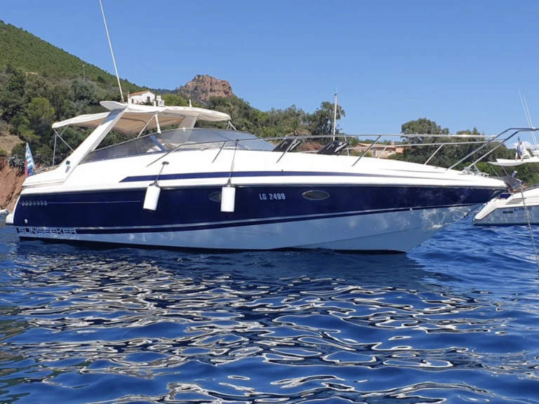 Louer Bateau à moteur avec ou sans skipper Sunseeker à Cannes