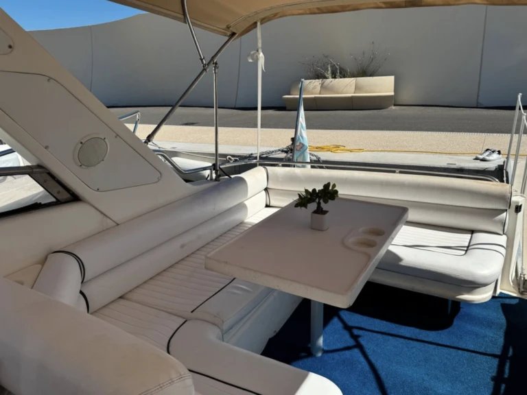 Location à Cannes - Sunseeker San Remo 35 sur SamBoat
