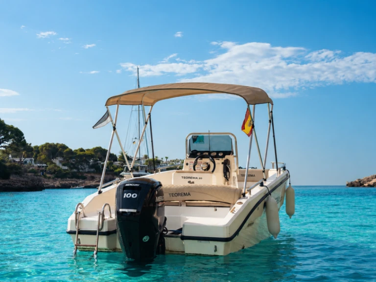 Location Bateau à moteur Teorema Marine avec permis