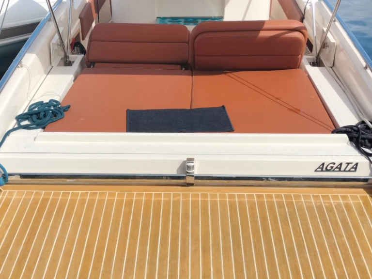Location Bateau à moteur à Viareggio - Supermarine  Iguana 36