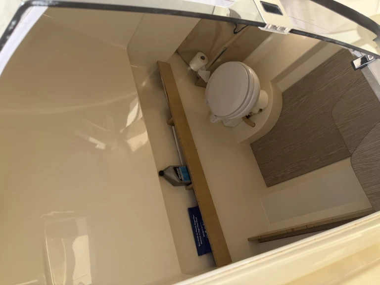 Location à Portimão - Invictus  280 SX sur SamBoat
