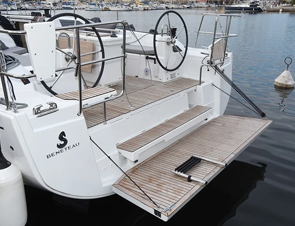 Location bateau Le Marin pas cher Oceanis 40.1
