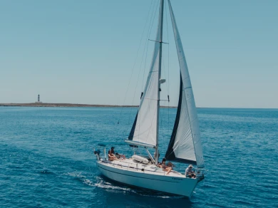 Louez un Bavaria Bavaria 40 à Port Mahon