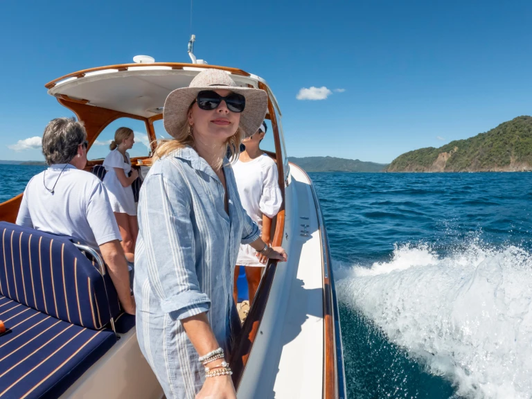 Location bateau Bahía Herradura pas cher custom