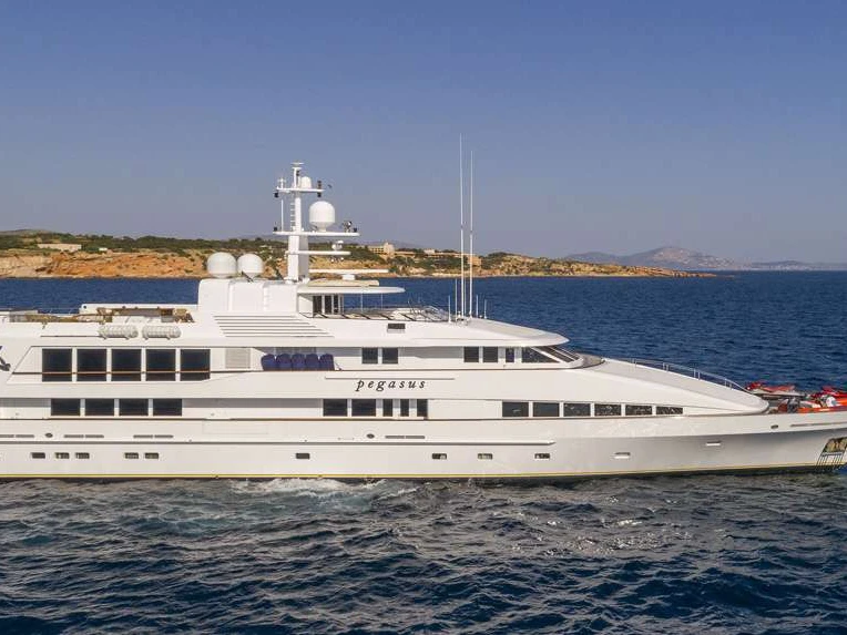 Yacht à louer à Athènes au meilleur prix