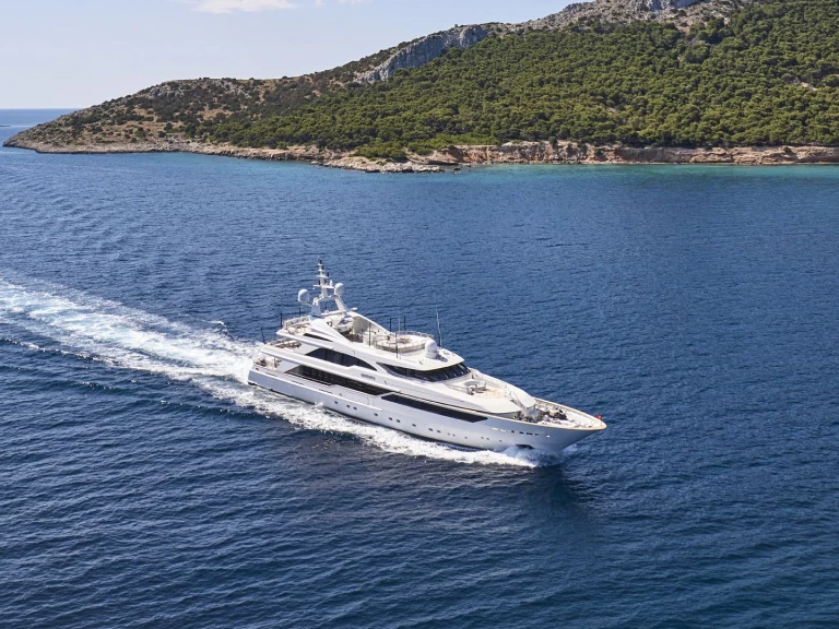 Louez un Benetti BARENTS à Athènes