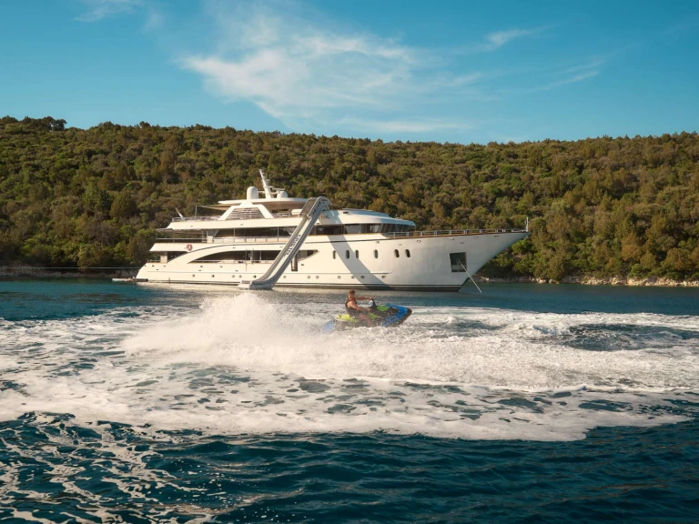 Location à Split - Custom Cristal sur SamBoat