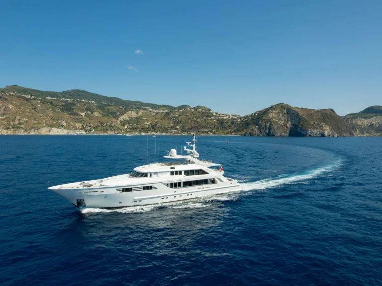 Louez un International Shipyard Ancona PENELOPE  à Naples
