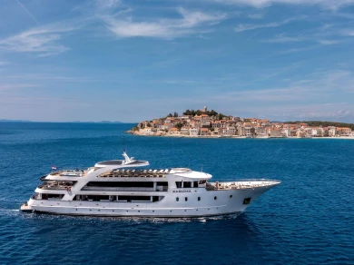 Yacht charter Split - Custom Karizma on SamBoat