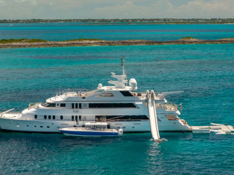 Location bateau Christensen KEFI à Nassau sur Samboat
