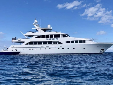 Westship TANZANITE te huur van particulier of professional in Fort Lauderdale