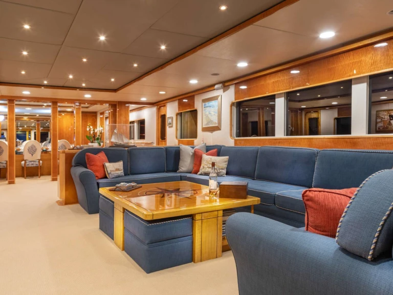 Louez un NQEA Yachts Jack Hargrave design RENA à Newport