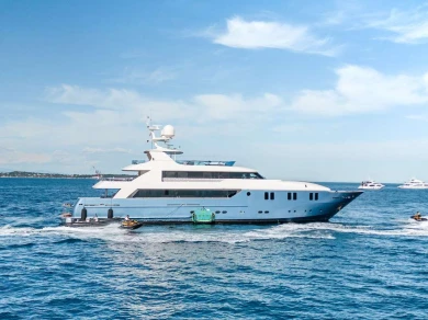Pronájem Jachta Concept-Marine s licencí