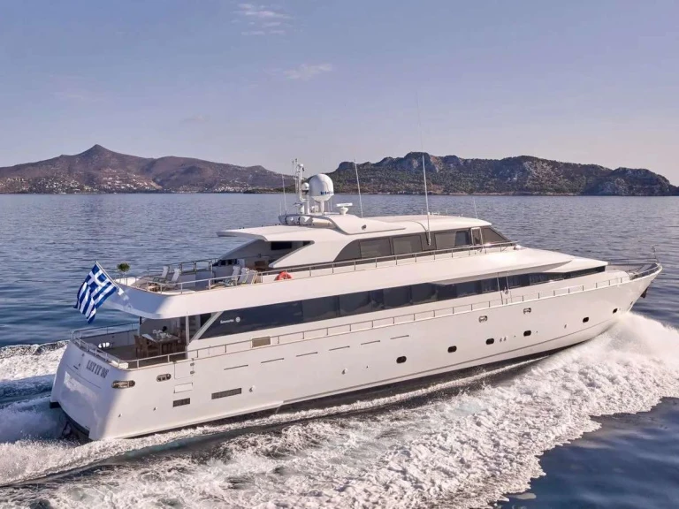 Location Yacht Technomarine avec permis
