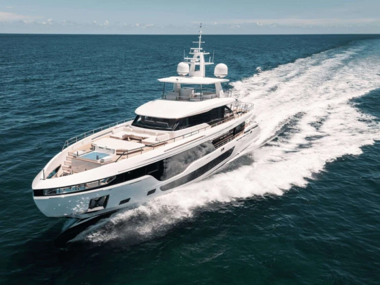 Azimut Tycoon a louer à Miami