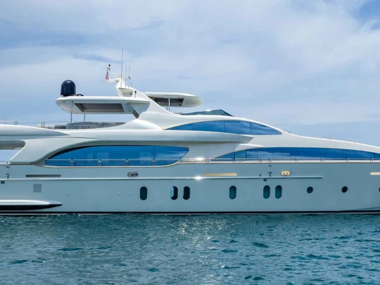 Location Yacht Azimut avec permis