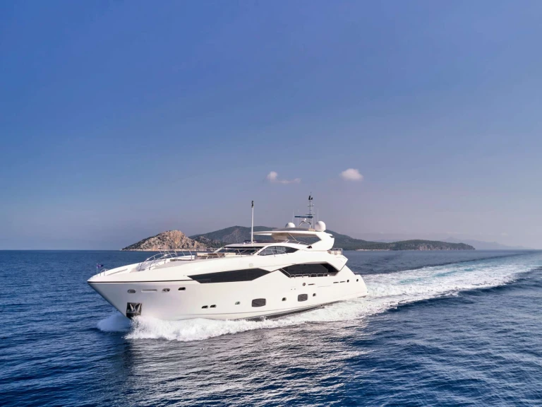 Sunseeker MAKANI II a louer à Athènes