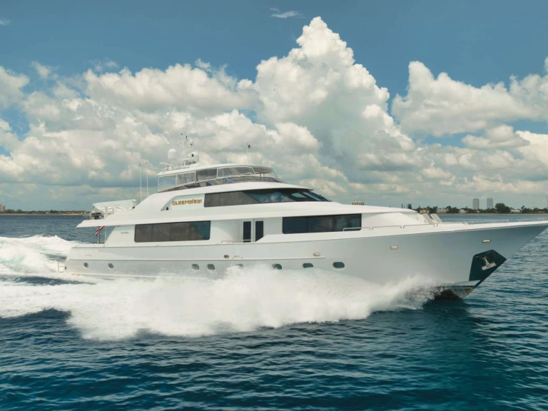 Location bateau Fort Lauderdale pas cher SLEEPOVER