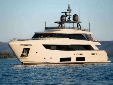 Luxury Yacht for rent Provence-Alpes-Côte d'Azur at the best price