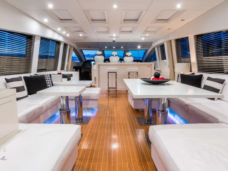 Louez un Cantieri Dell'Arno Venture à Miami
