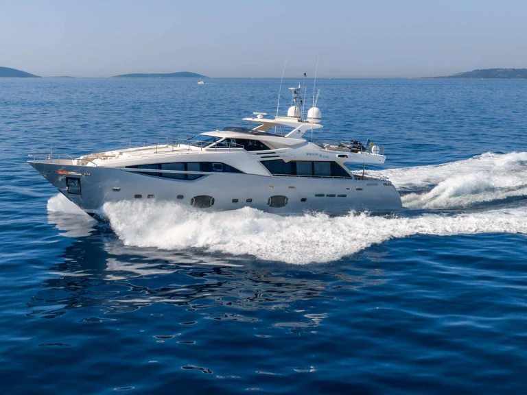 Yacht à louer à Rogoznica au meilleur prix