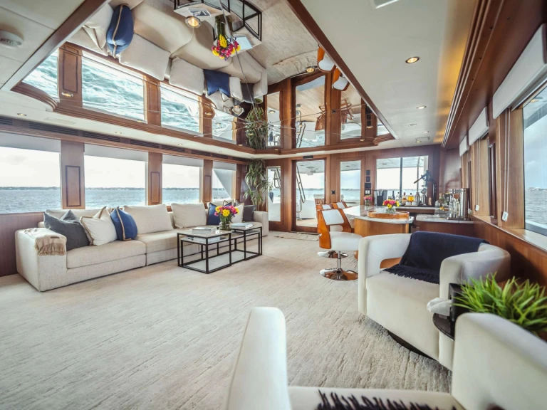 Yacht à louer à Newport au meilleur prix