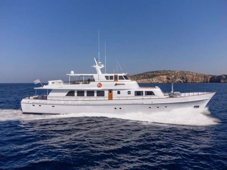 Location Yacht à Athènes - Stephens TAKA