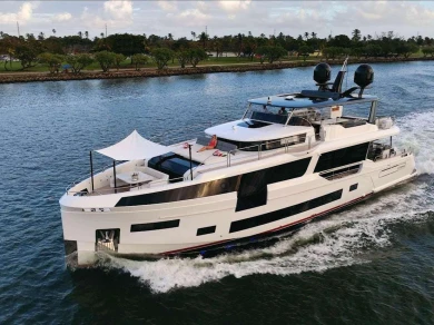 Noleggio Yacht di lusso Selene con patente nautica