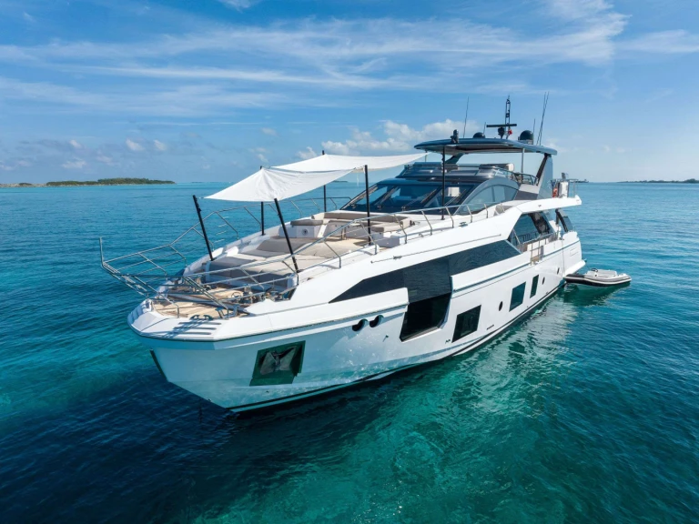 Azimut Compass a louer à Bahamas