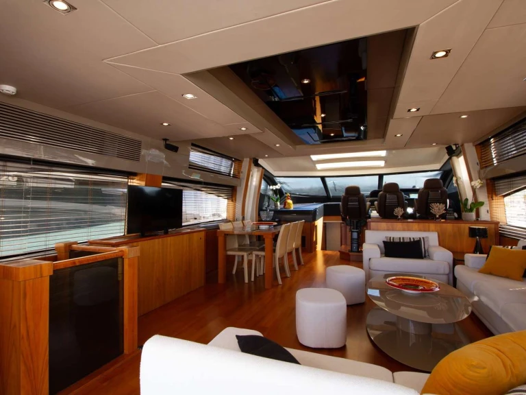 Location Yacht Sunseeker avec permis