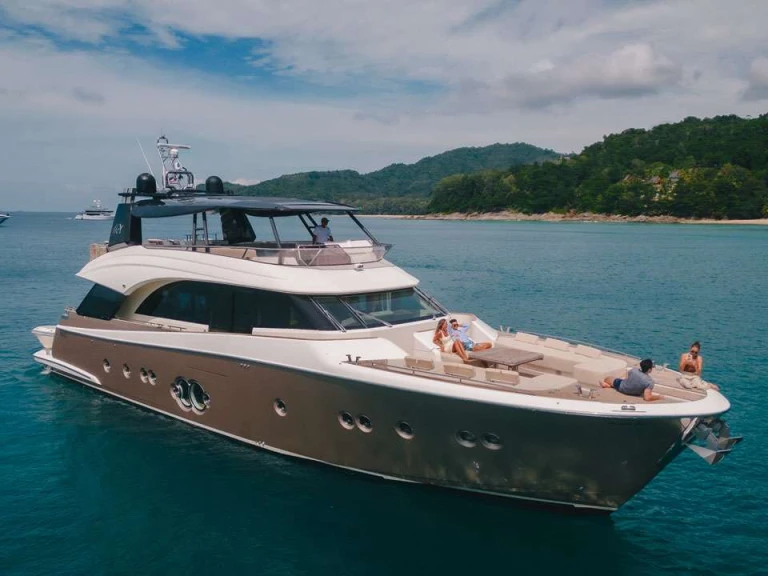 Louer Yacht avec ou sans skipper MonteCarloYachts à Phuket (Ville)