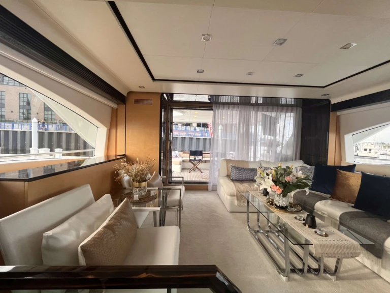 Location bateau Azimut 86  Italian Yacht  à Miami sur Samboat