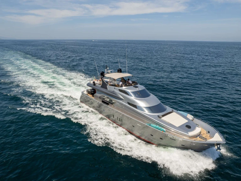 Louer Yacht avec ou sans skipper  à Castellammare di Stabia