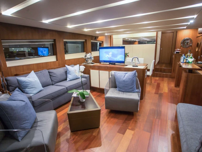 Location bateau Aicon Italian Yacht 85 à Miami sur Samboat