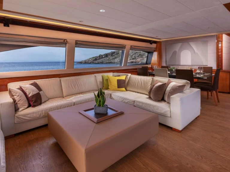 Yacht à louer à Athènes au meilleur prix