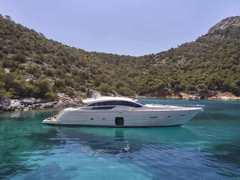 Louer Yacht avec ou sans skipper Pershing à Grèce