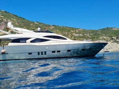 Noleggio Yacht di lusso a Castellammare di Stabia – Filippetti Yachts JOY