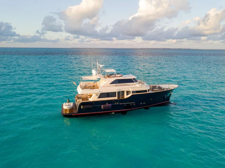 Louer Yacht avec ou sans skipper Mochi à Bahamas