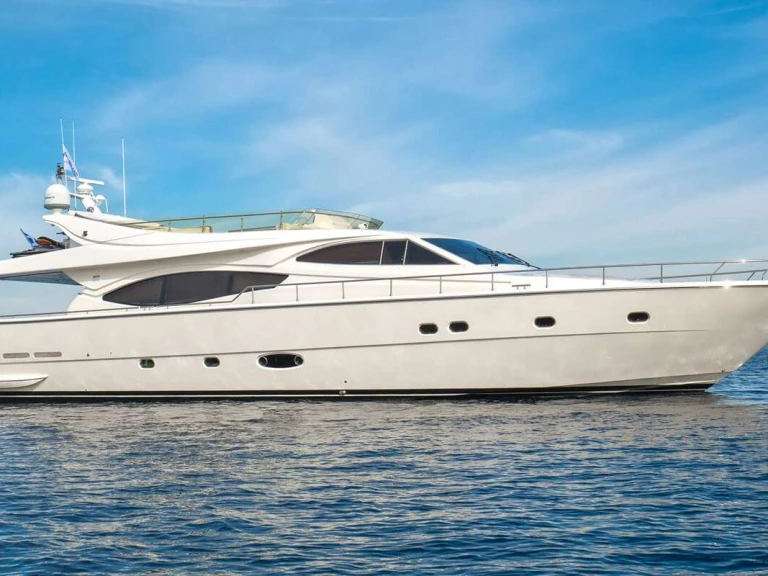Location bateau Ferretti ARCELIA à Athènes sur Samboat
